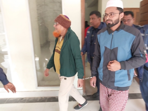 সিরাজগঞ্জে আওয়ামীলীগের ৫ নেতাকর্মী ২ দিন করে রিমান্ড মঞ্জুর