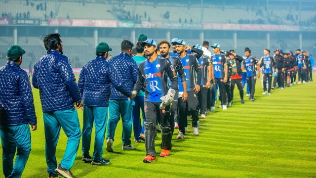 মাটিতে পা না দিয়েই প্লে-অফে রংপুর রাইডার্স