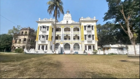 ঐতিহ্যের ধারক নাগরপুর চৌধুরী বাড়ি