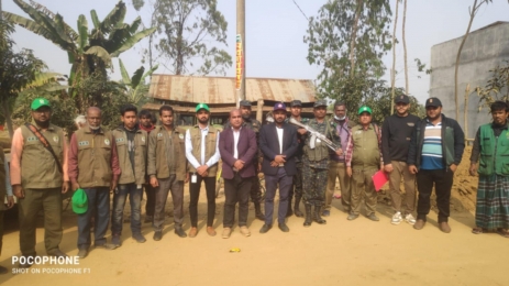 শেরপুরে ভ্রাম্যমান আদালতের অভিযানে ৫ টি অবৈধ করাত কল জব্দ