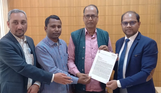 লালমনিরহাটে ১২ দফা দাবিতে প্রধান উপদেষ্টাকে স্মারকলিপি