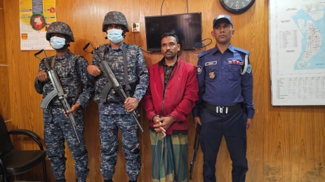 হাতিয়া তমরদ্দি  কোরালিয়া ওয়ার্ডের ত্রাস যুবলীগ নেতা পুলিশের হাতে গ্রেফতার। 