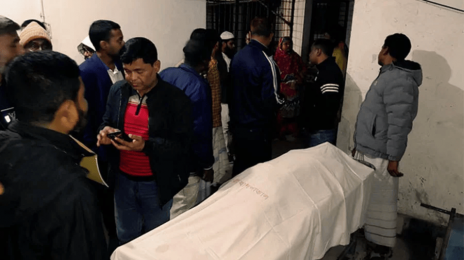 দোকান বাকির টাকা চাওয়ায় ব্যবসায়ীকে ছুরিকাঘাতে হত্যা
