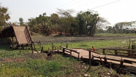  কোটি টাকার সেতু ভেঙ্গে পড়লো এক ব্যাটারি চালিত অটোর চাপে 