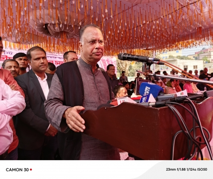 সবার আগে দ্রুত জাতীয় নির্বাচন দিয়ে জনগণের সরকার প্রতিষ্ঠা হলেই শহিদদের আত্নত্যাগ পূর্ণতা পাবে_ইকবাল হাসান মাহমুদ টুকু
