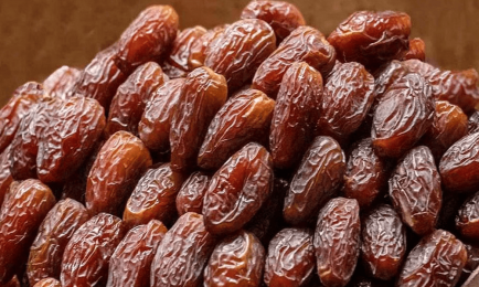  পবিত্র রমজান এ  দাম কমবে খেজুরের 