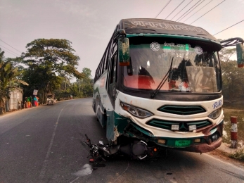 বেড়াতে এসে বাড়ি ফিরলেন লাশ হয়ে।