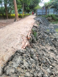 কাগজে উন্নয়ন, বাস্তবে দুর্নীতি: ঈশ্বরগঞ্জে কাবিখা প্রকল্পে হরিলুট