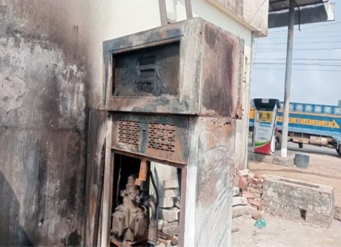 কুয়াকাটায় ফিলিং স্টেশনে গভীর রাতে আগুন দিল দুর্বৃত্তরা
