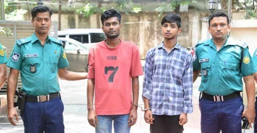 ‘রেস্তোরাঁয় বসা’ নিয়ে দ্বন্দ্ব—ডেকে নিয়ে কুপিয়ে হ ত্যা করে কিশোর গ্যাং, নি হ ত আলভী