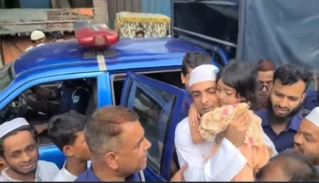 শ্রীপুরে যুবলীগ নেতা রিপনের প্যারোলে মুক্তি, মায়ের জানাজায় মানুষের ঢল