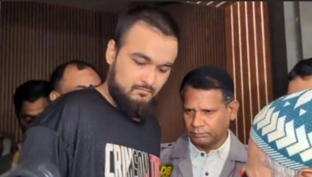 সেই ছাত্রীকে কারাগারে বিয়ে করলেন গায়ক ‘নোবেল’