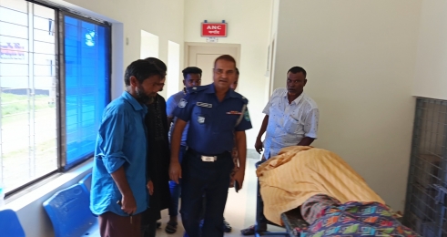 হাতীবান্ধায় জমির আইল নিয়ে বিরোধের জেরে ভাতিজার ছুরির আঘাতে চাচার মৃত্যু