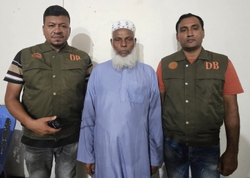ঝালকাঠিতে বাবুই পাখির ছানা হত্যার ঘটনায় প্রধান আসামি গ্রেফতার 