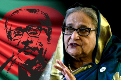 জনপ্রিয়তায় ঈর্ষান্বিত হয়ে শেখ হাসিনাকে সুপিরিয়র কমান্ডার বানানো হয়েছে - রাষ্ট্র নিযুক্ত আইনজীবী। 
