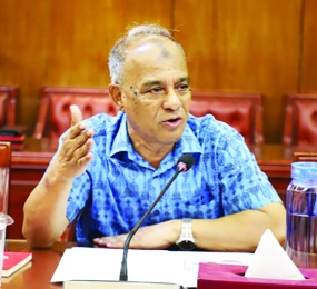 সারের সংকট নেই, সব দেনা শোধ: উপদেষ্টা জাহাঙ্গীর