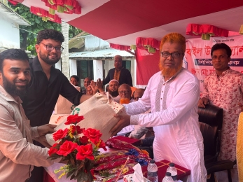 পূবাইল উচ্চ বিদ্যালয়ে সিনিয়র শিক্ষকদের রাজকীয় বিদায়ী সংবর্ধনা