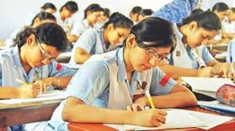 এইচএসসি ও সমানের বৃহস্পতিবারের পরীক্ষা স্থগিত করা হয়েছে