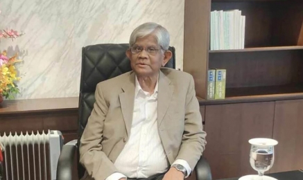 অর্থ উপদেষ্টা: আমরা আশা করছি শুল্ক কিছুটা কমবে
