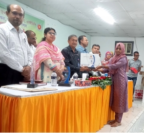 চৌগাছা শিক্ষা অফিসের  আয়োজনে পুরস্কার বিতরণ