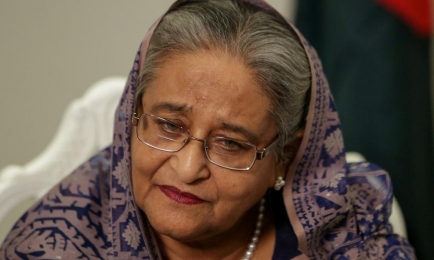 ট্রাইব্যুনালে প্রথম সাক্ষী: শেখ হাসিনা হাজার হাজার মানুষ হত্যার জন্য দায়ী