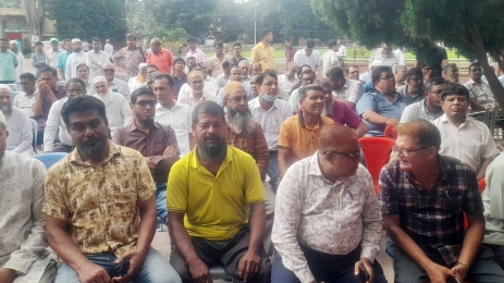 পোষ্য কোটা বহালের দাবিতে রাবিতে অবস্থান ধর্মঘট।