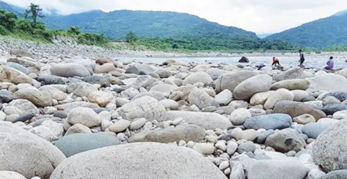 পাথর লুটপাট ইসলামে শাস্তিযোগ্য অপরাধ