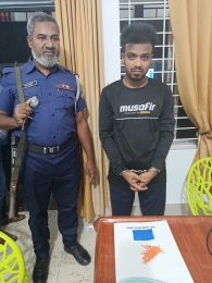 মোড়েলগঞ্জে ১০০ পিস ইয়াবাসহ যুবক গ্রেফতার