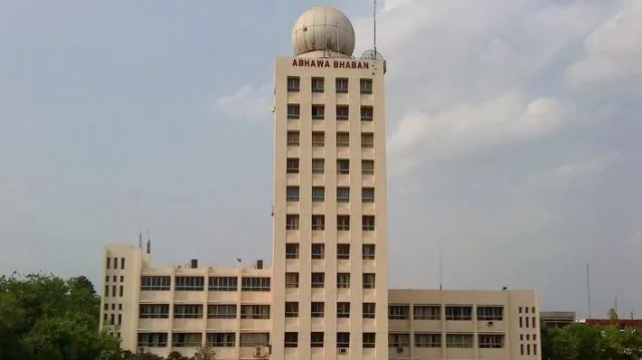 কবে থেকে বাড়বে বৃষ্টি, জানাল আবহাওয়া দপ্তর