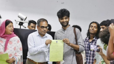 ডাকসু নির্বাচন: সাইবার নিরাপত্তা শঙ্কায় প্রধান লক্ষ্য- নারী প্রার্থীরা