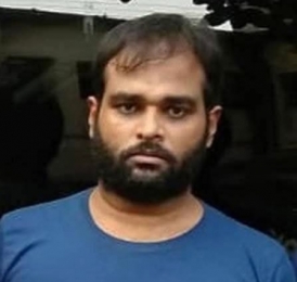 শ্রীপুরে পুলিশের ভ্যান থেকে আসামী ছিনিয়ে নেওয়ার অভিযোগ 