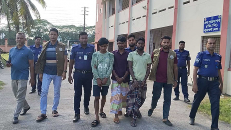 মার্কিন প্রবাসী নারীকে গণধর্ষণ ও ডাকাতি, আটক ৩।