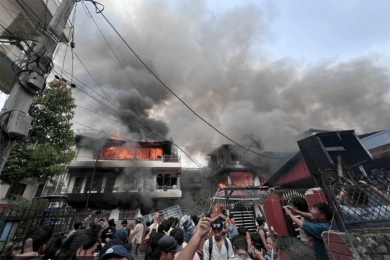 নেপালের অস্থিতিশীল পরিস্থিতি: বাংলাদেশিদের বাইরে না যাওয়ার নির্দেশ