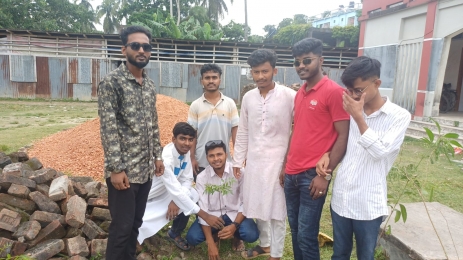 নলছিটি ইসলামিয়া ফাজিল মাদ্রাসা ছাত্রদলের বৃক্ষরোপণ কর্মসূচি।