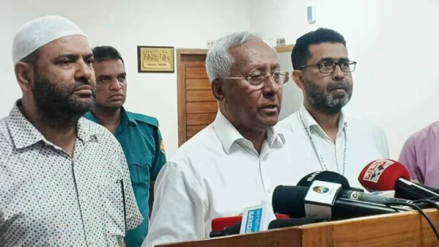 জাতীয় নির্বাচনের ভোটকেন্দ্রের খসড়া তালিকা প্রকাশ করল - ইসি