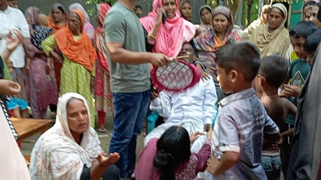  বিয়েতে যাওয়া নিয়ে স্বামী-স্ত্রীর দ্বন্দ্বে, গৃহবধূর আত্মহত্যা