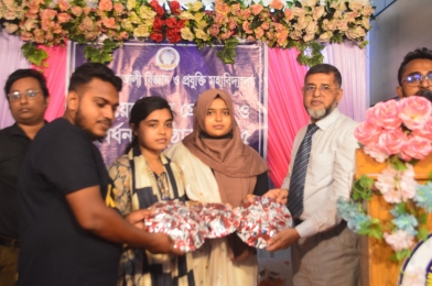 খুলনা খানজাহান আলী বিজ্ঞান ও প্রযুক্তি মহাবিদ্যালয়ে ওরিয়েন্টেশন ও সংবর্ধনা অনুষ্ঠান অনুষ্ঠিত