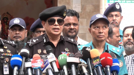 দুর্গাপূজাকে কেন্দ্র করে সারা দেশে বিশৃঙ্খলা সৃষ্টির চেষ্টা চলছে