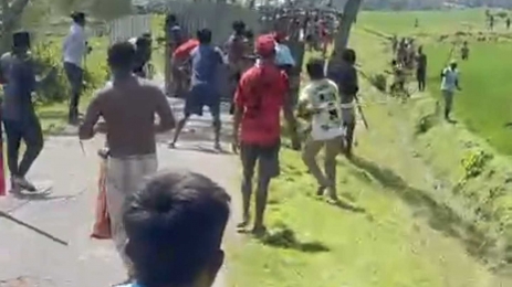 ধানের চারা তোলাকে কেন্দ্র করে দুপক্ষের সংঘর্ষে আহত ৩০ 