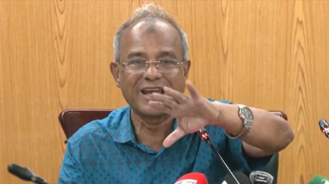 এ বছর নির্বিঘ্নে দুর্গাপূজা অনুষ্ঠিত হবে: স্বরাষ্ট্র উপদেষ্টা