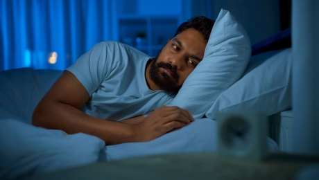 রাতে ঘুম না এলে যে আমল করবেন