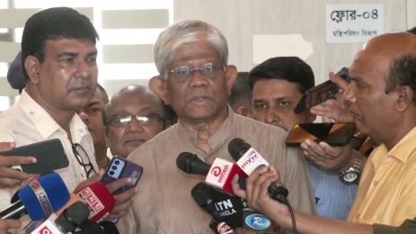 নিত্যপণ্যের দাম না কমার কারণ জানালেন : অর্থ উপদেষ্টা 