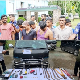 কুমিল্লায় কুখ্যাত ডাকাত দুলালসহ ১৪ জন গ্রেফতার।