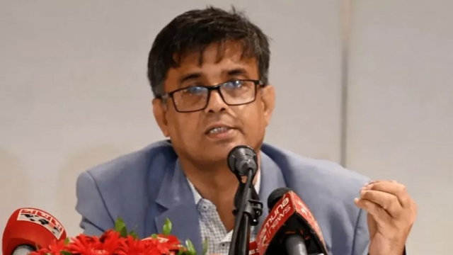 আ.লীগের কার্যক্রমে নিষেধাজ্ঞা তুলে নেওয়ার কোনো কথাই বলেননি - প্রধান উপদেষ্টা