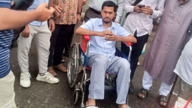 শনিবার চিকিৎসা শেষে দেশে ফিরছেন নুর