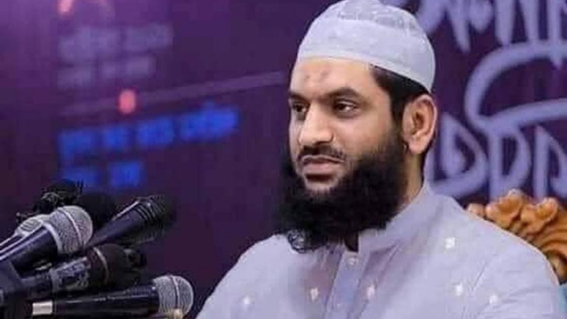 নির্বাচনে জোট বা আসন সমঝোতায় যাবে না হেফাজত
