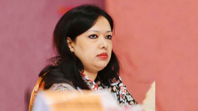 মনোনয়ন না পেয়ে ক্ষোভ জানালেন রুমিন ফারহানা
