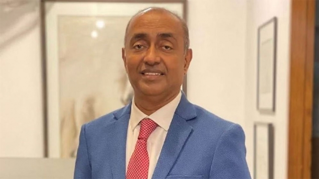 নির্বাচন করতে অ্যাটর্নি জেনারেলের পদ ছাড়লেন আসাদুজ্জামান