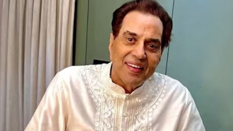  হাসপাতালে আইসিইউতে ভর্তি বলিউডের কিংবদন্তি অভিনেতা ধর্মেন্দ্র