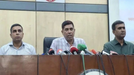 আঃ লীগের আগামীকালের লকডাউন নিয়ে আতঙ্কের কিছু নেই : ডিবিপ্রধান     